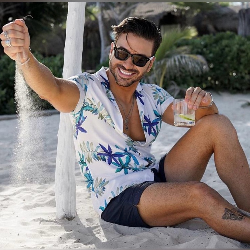 Reiss “Fiji” Summer Cuban Collar Viscose Floral Shirt, Alex Costa style